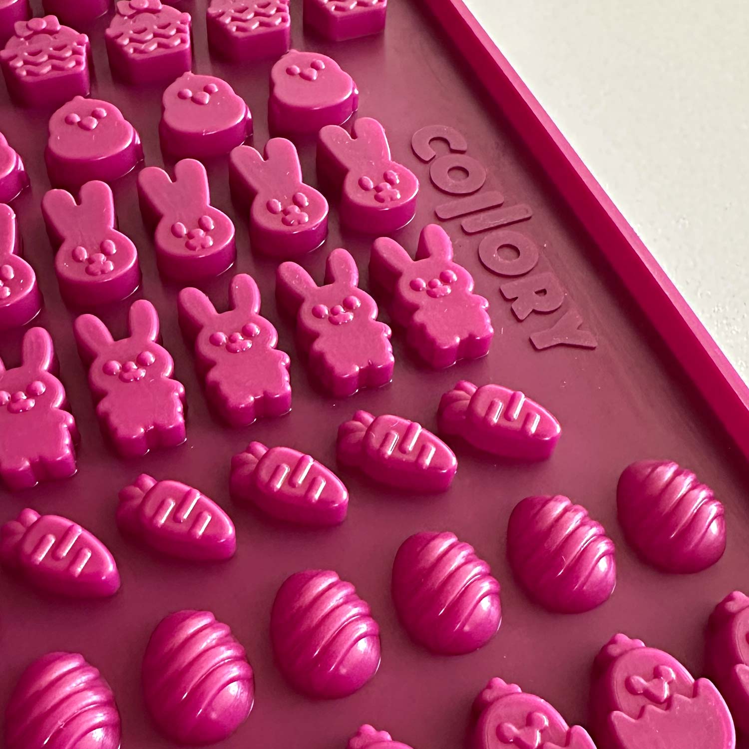 Collory Backmatte für Hundeleckerlis in Ostermotive