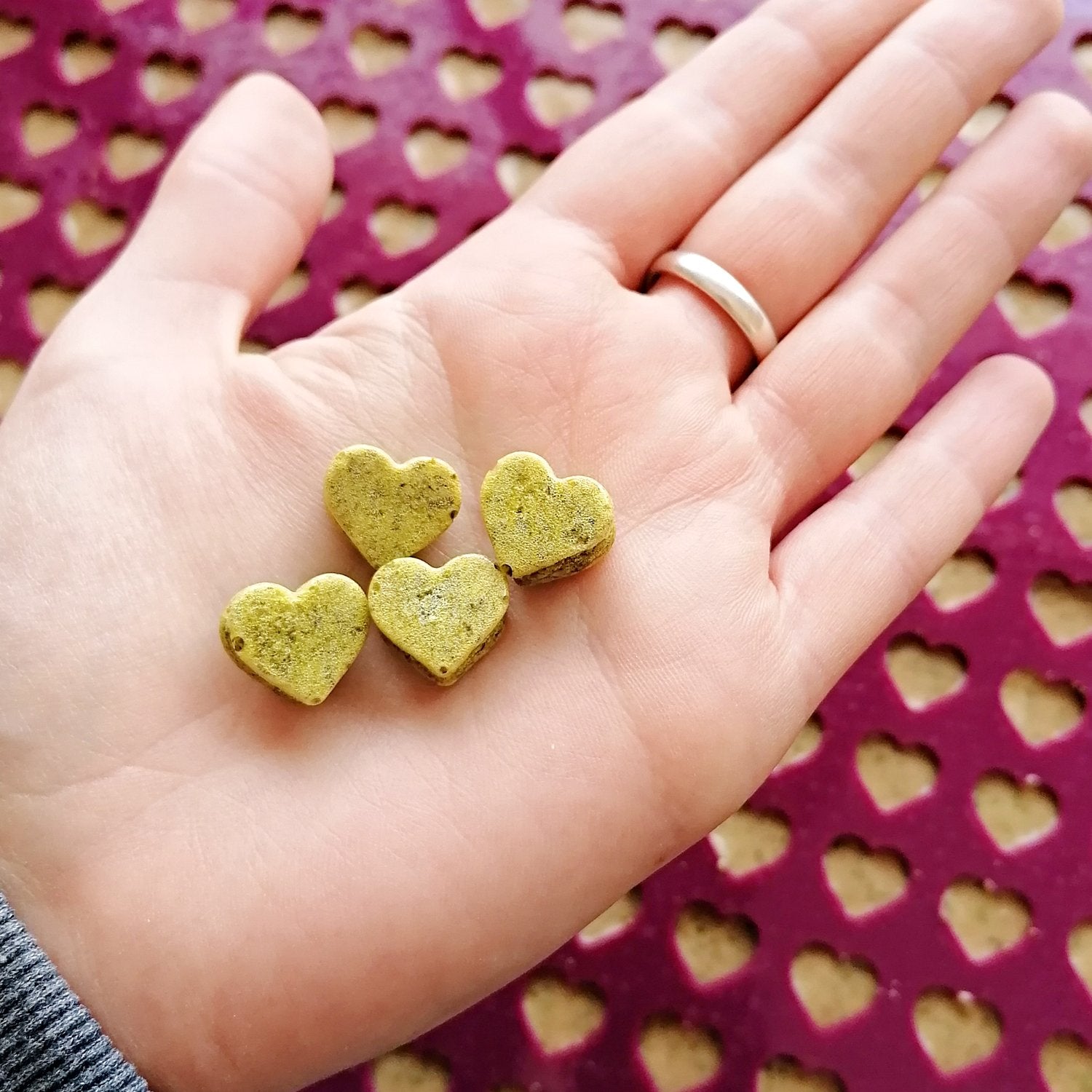 Collory Backmatten für Hundeleckerlis in Herzform