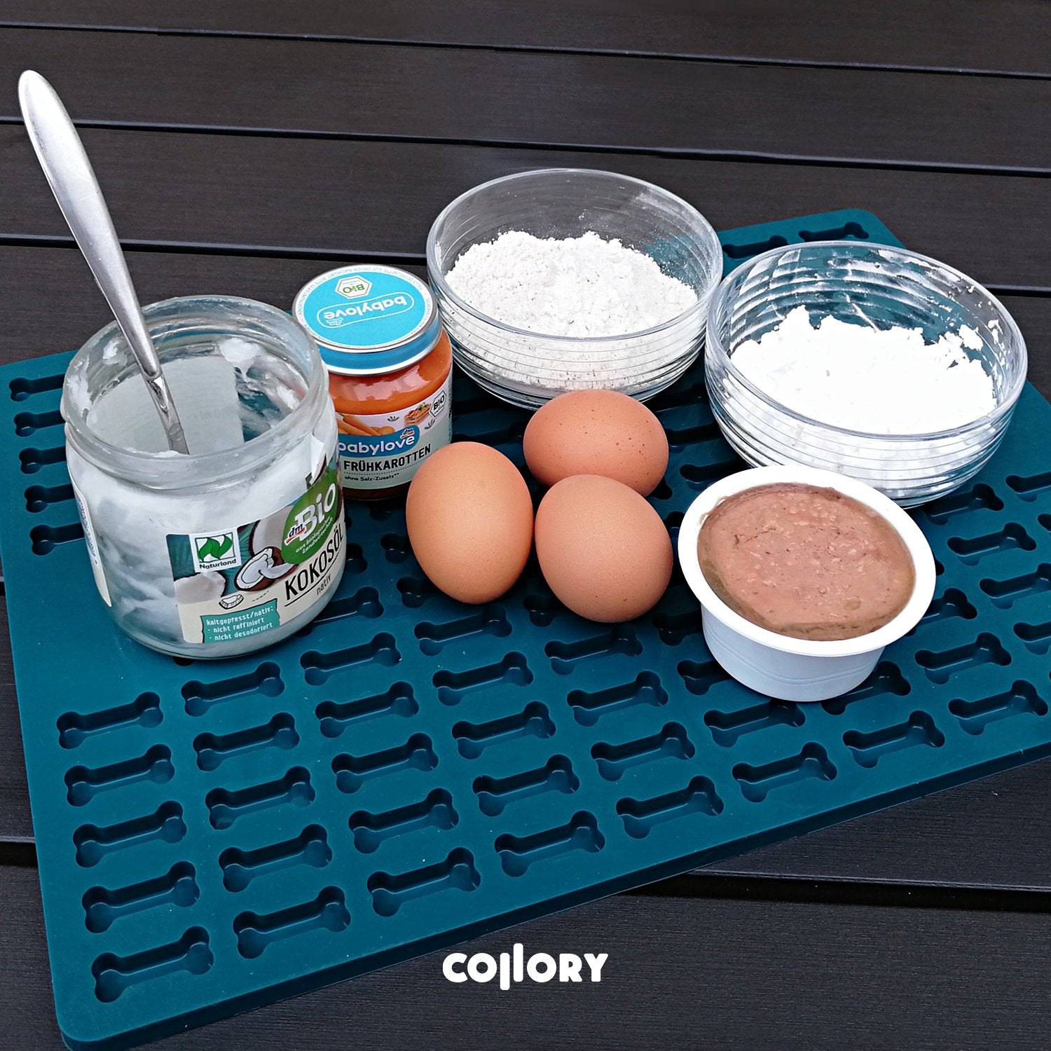 Bone baking molds